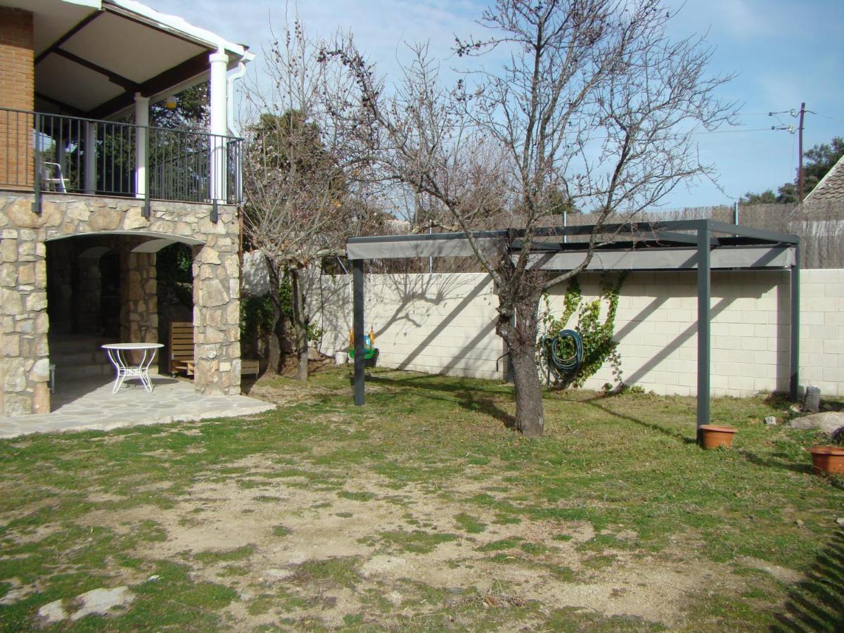 Chalet Con Piscina Y Bbq Para 10 Personas San Martín de Valdeiglesias Eksteriør bilde