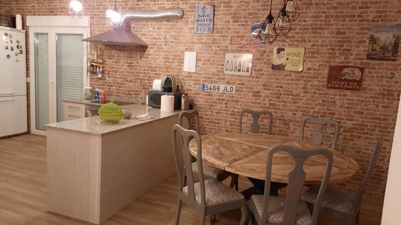 Chalet Con Piscina Y Bbq Para 10 Personas San Martín de Valdeiglesias Eksteriør bilde